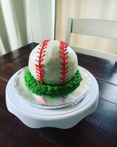 Carousel post from justforyoubaking.