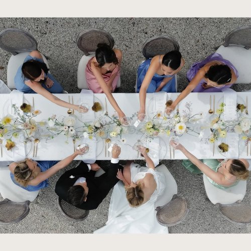 Carousel post from suesseboutique.