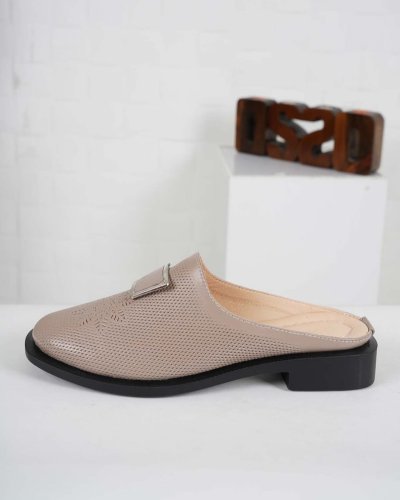 Carousel post from ossoshoes.