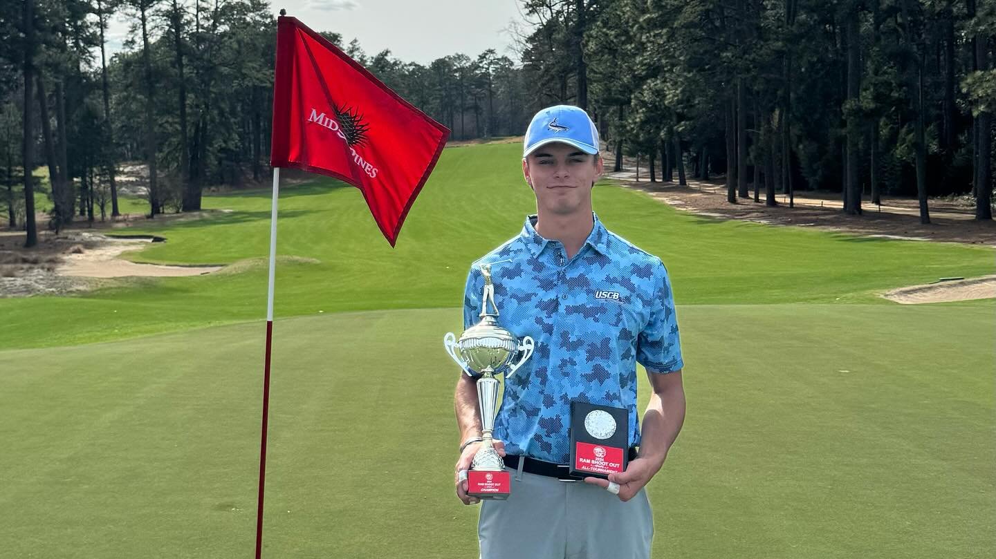 Carousel post from uscbsandsharks.