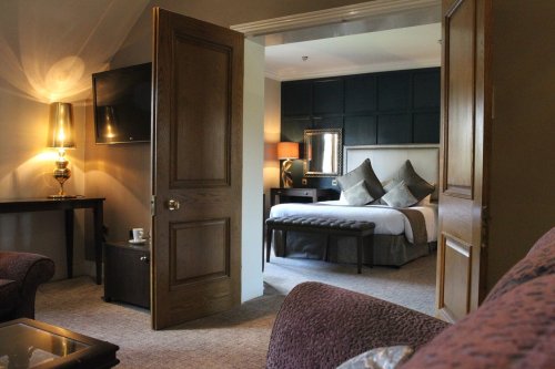 Photo post from themoathouse.