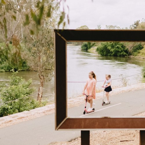 Carousel post from visitalburywodonga.