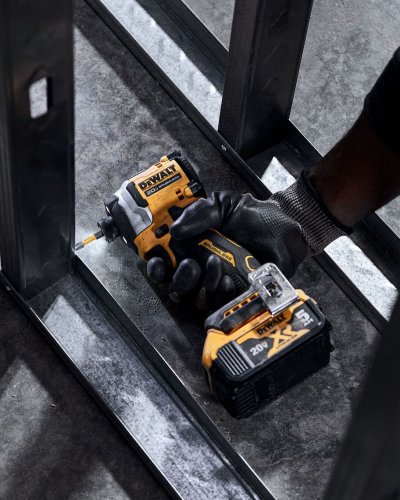 Photo post from dewalttough.