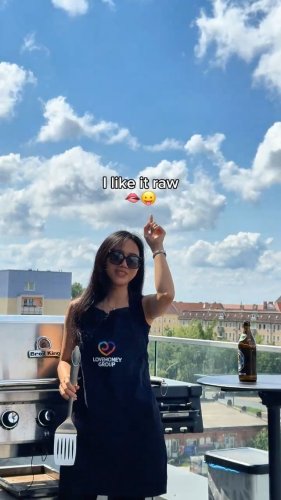 Video post from lovehoneyofficial.