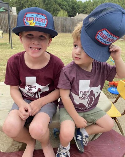 Carousel post from reddirthatco.