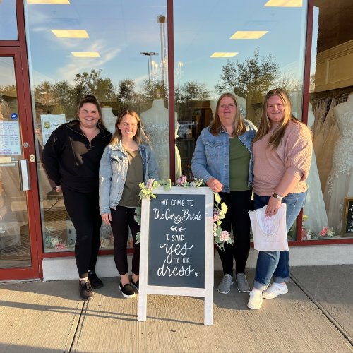 Photo post from thecurvybridenj.