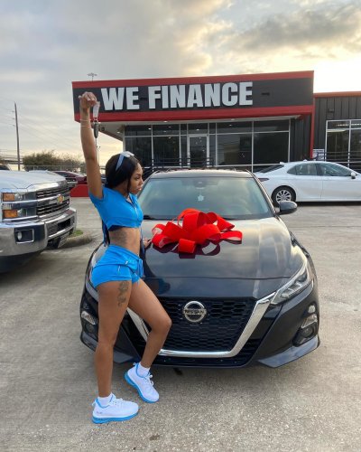 Photo post from sincere.tha.car.plug.