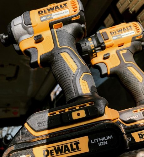 Photo post from dewalttough.