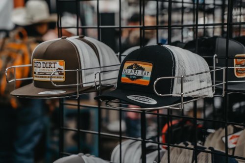 Carousel post from reddirthatco.