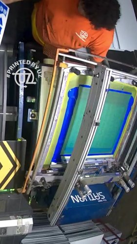 Video post from uzmarketing.