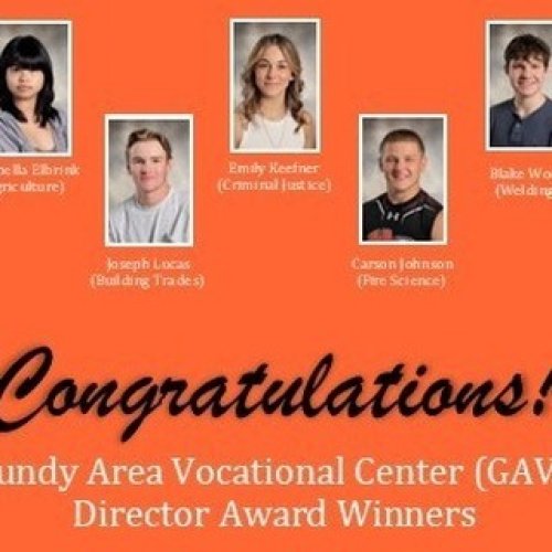 Photo post from mchsdistrict111.