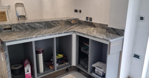 Carousel post from ellocoworktops.