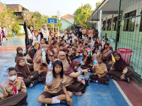 PostPhoto
