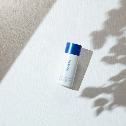 Carousel post from dermed_official.