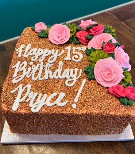 Photo post from smallcakestyler.