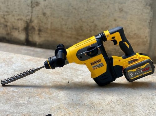 Photo post from dewalttough.