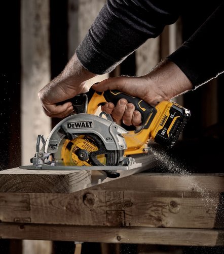 Photo post from dewalttough.