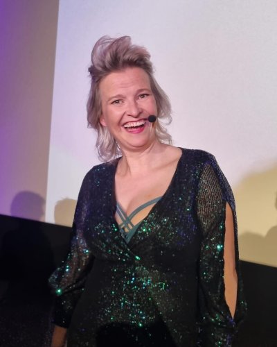 Carousel post from mycupofb.