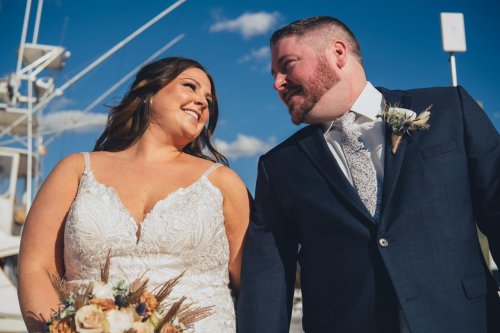 Carousel post from thecurvybridenj.