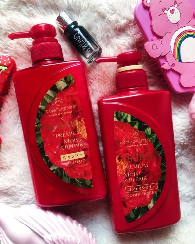 Carousel post from margaritabloom.