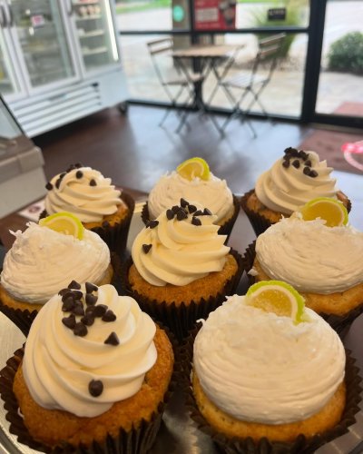 Photo post from smallcakestyler.