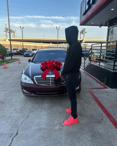 Photo post from sincere.tha.car.plug.