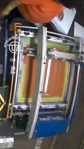 Video post from uzmarketing.