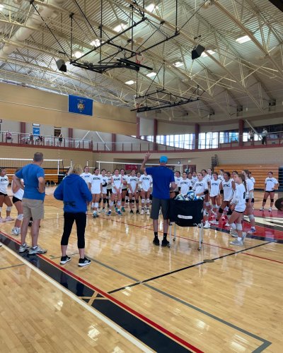 Carousel post from epicvball.