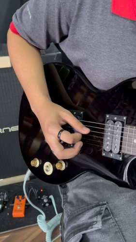 Video post from miyatamusic.