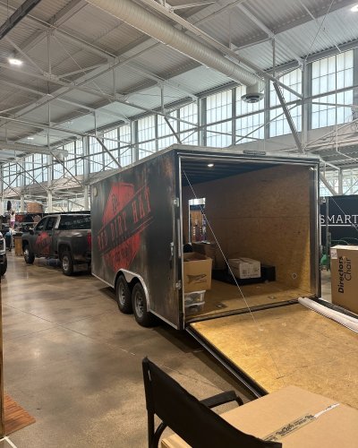 Carousel post from reddirthatco.