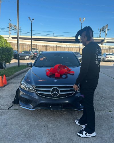 Photo post from sincere.tha.car.plug.