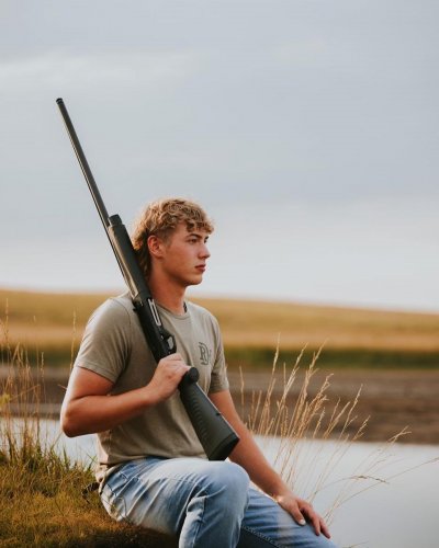 Carousel post from reddirthatco.