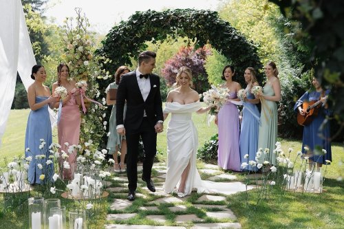 Carousel post from suesseboutique.