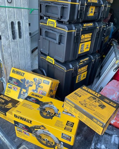 Photo post from dewalttough.