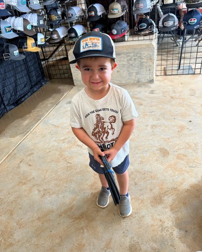 Carousel post from reddirthatco.