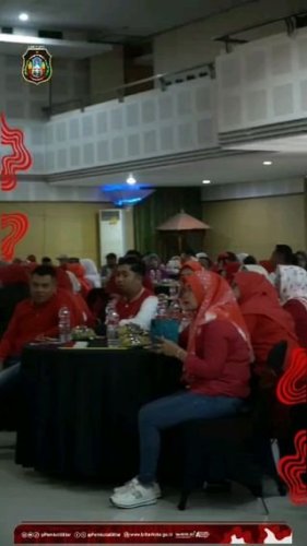 PostPhoto