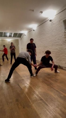 Video post from azischooloftaiji.