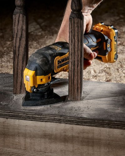 Photo post from dewalttough.