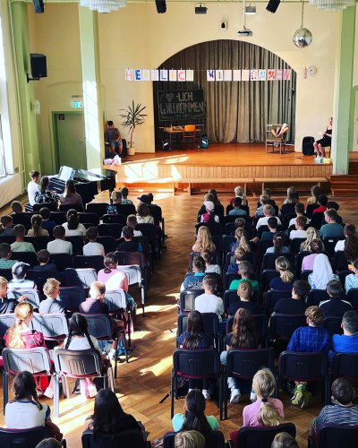 Carousel post from whg_riesa.