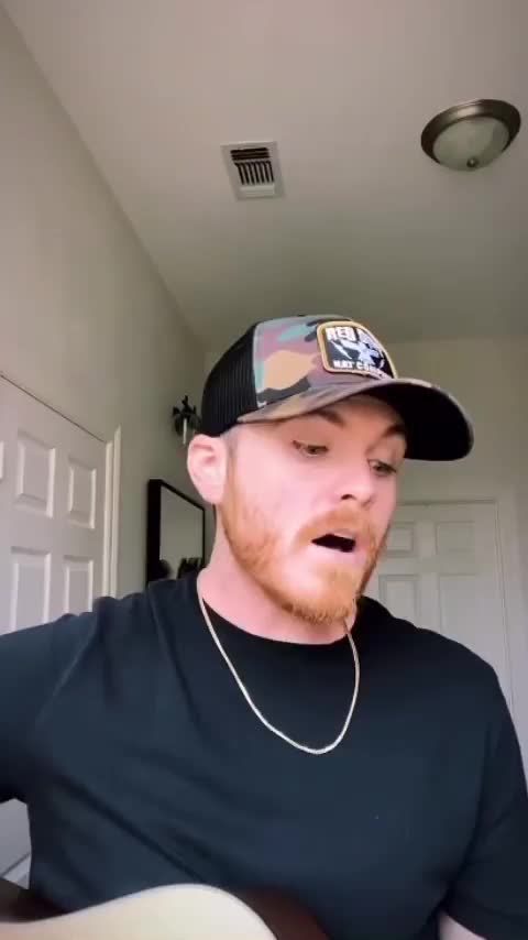 Video post from reddirthatco.