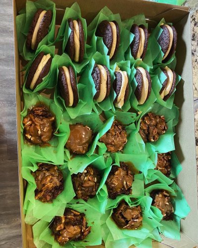 Carousel post from justforyoubaking.