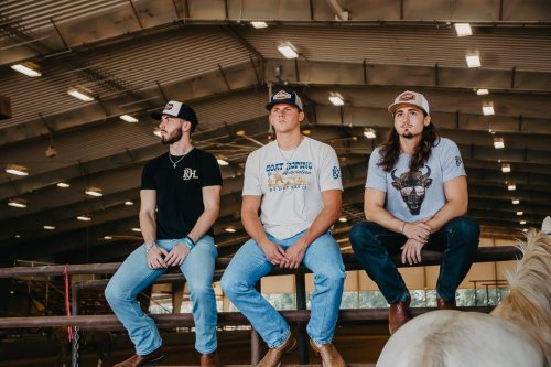 Photo post from reddirthatco.