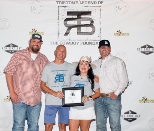 Photo post from reddirthatco.