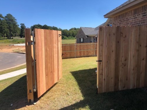 Carousel post from loosianafenceandpatios.