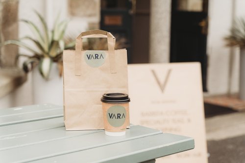 Carousel post from hotelvaratruro.