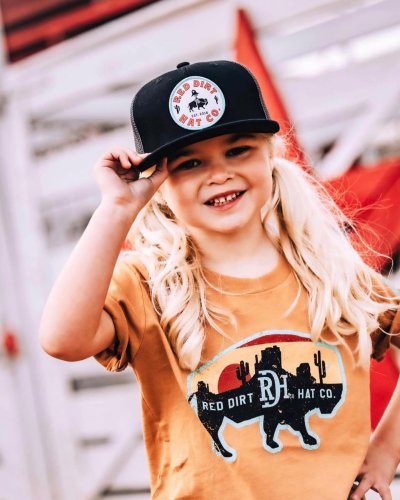 Carousel post from reddirthatco.