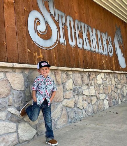 Carousel post from reddirthatco.