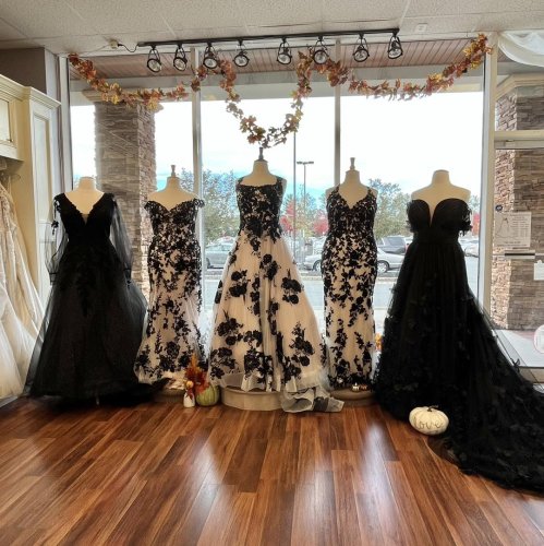 Photo post from thecurvybridenj.