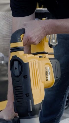 Video post from dewalttough.