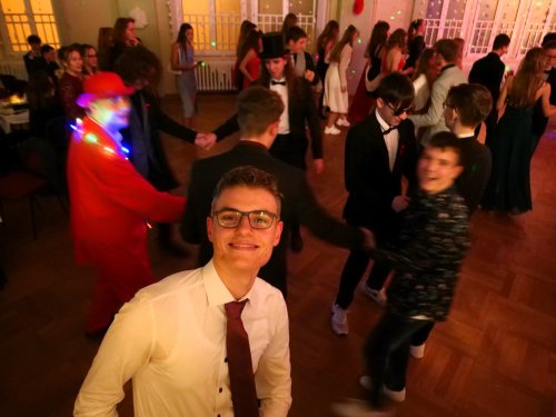 Carousel post from whg_riesa.